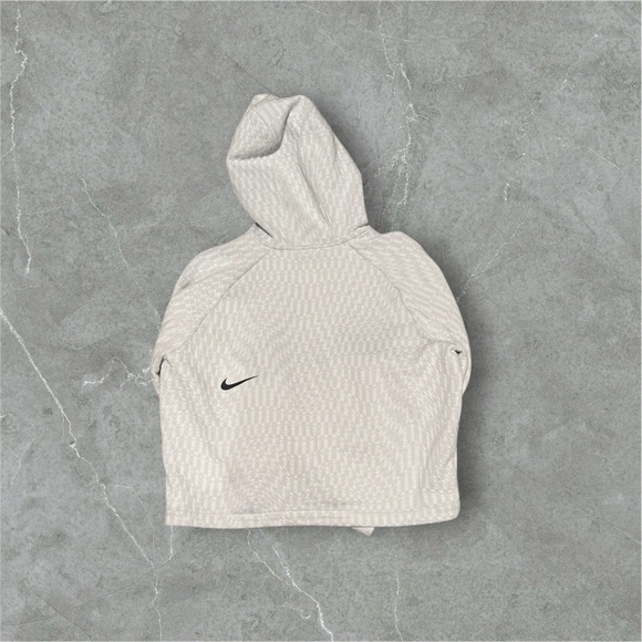 Nike Women’s Hoodie - Picture 2 of 7